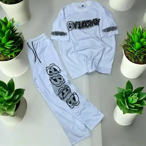 ENSEMBLE T-SHIRT + BAS