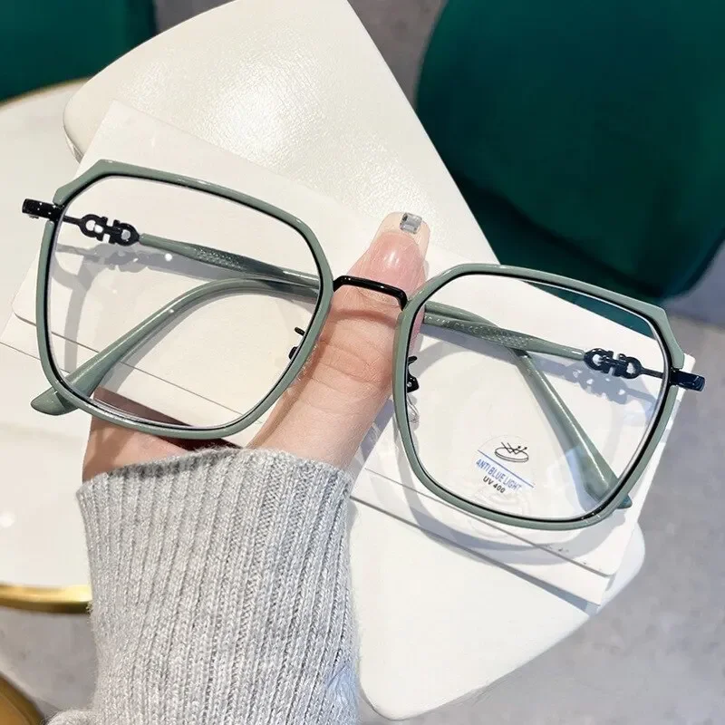 Lunettes de soleil classiques sans bords pour hommes et femmes, décoration léopard, petites lunettes de soleil élégantes sans cadre, pour la conduite et les voyages