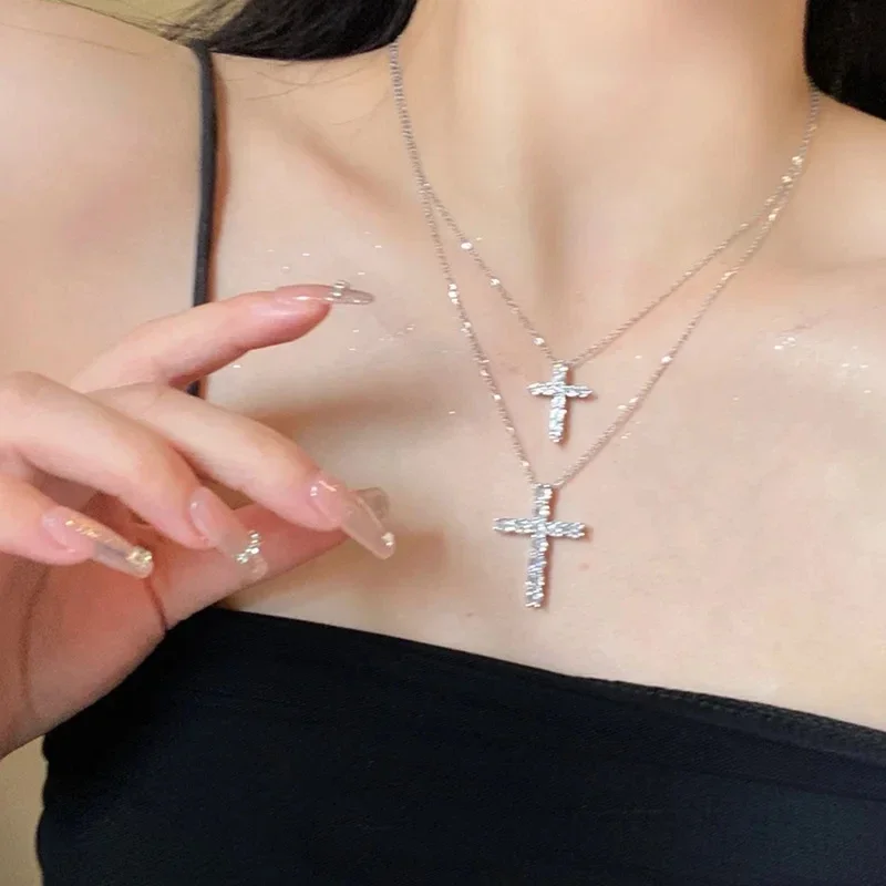 Collier Punk néo-gothique en Zircon brillant pour femmes, Double croix, accessoire à la mode, quotidien avec bijoux, cadeaux d'anniversaire, 2024
