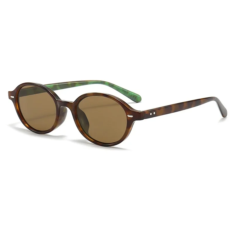 Rétro petites lunettes de soleil ovales femmes hommes Rivets nuances lunettes de mode lunettes de soleil de luxe UV400 marque Oculus femme Gafas