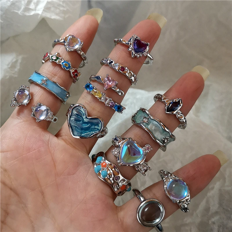 Bagues d'amour en forme de cœur creux pour femmes, style mixte de fleurs, cadeau de mariage, bijoux, mode, vente en gros, 50 pièces, lot